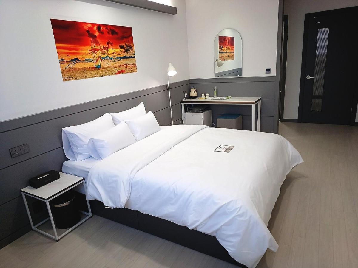Hi& Hotel Pyeongtaek Exterior photo