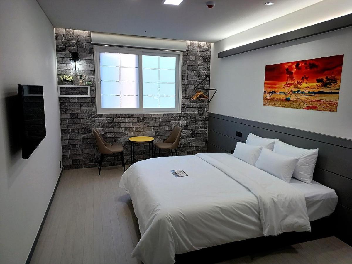Hi& Hotel Pyeongtaek Exterior photo